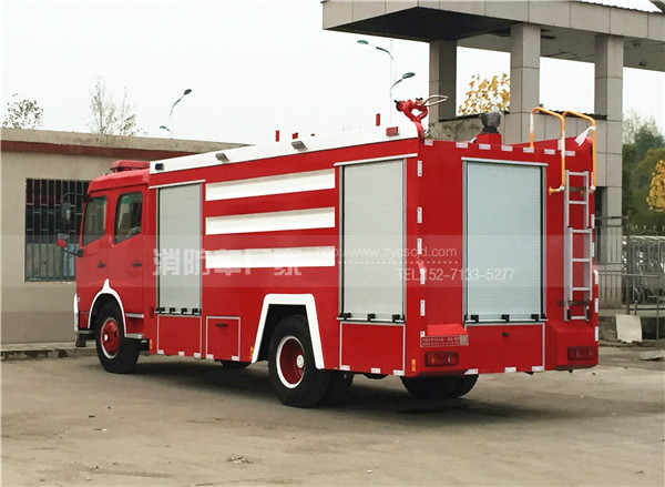 8���|�L���\ˮ������܇