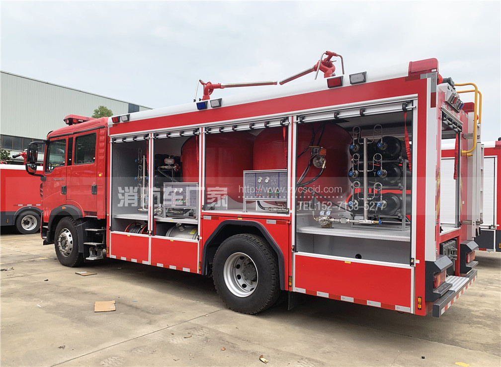 ��������4���ɷ�����܇